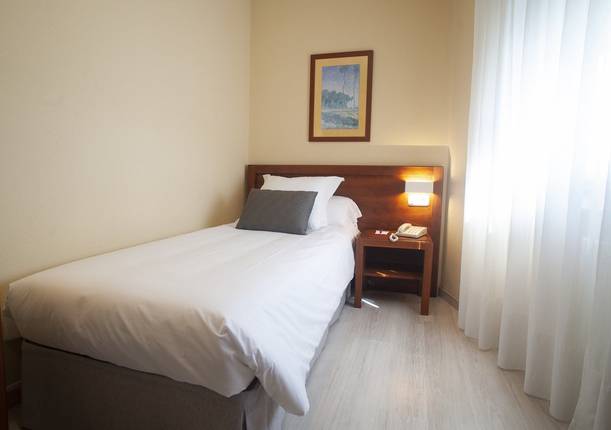 Hotel San Lorenzo Santiago de Compostela Hotel San Lorenzo Santiago de Compostela